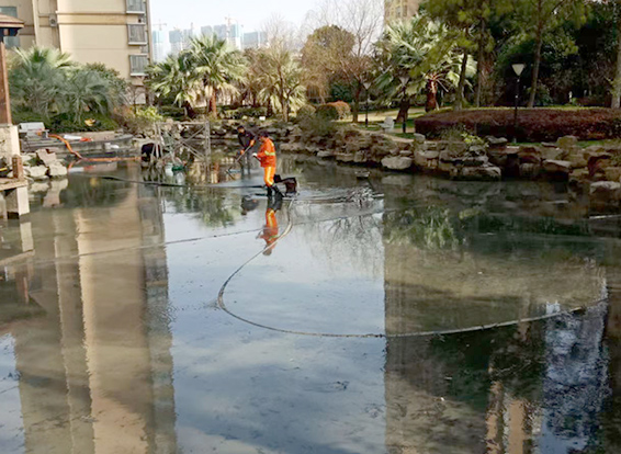 楚雄景观池淤泥清理