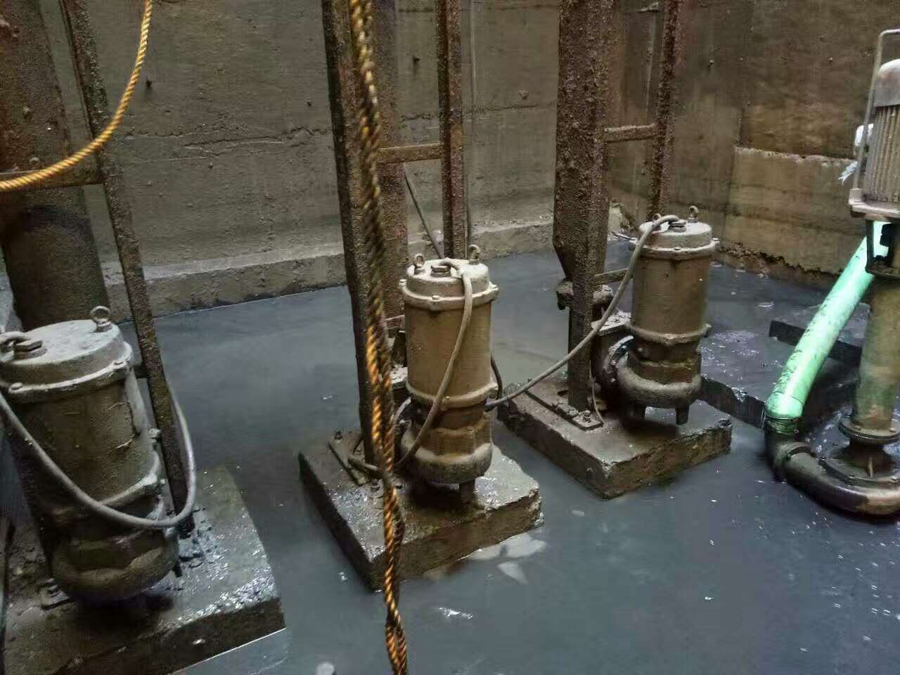 楚雄污水池清理