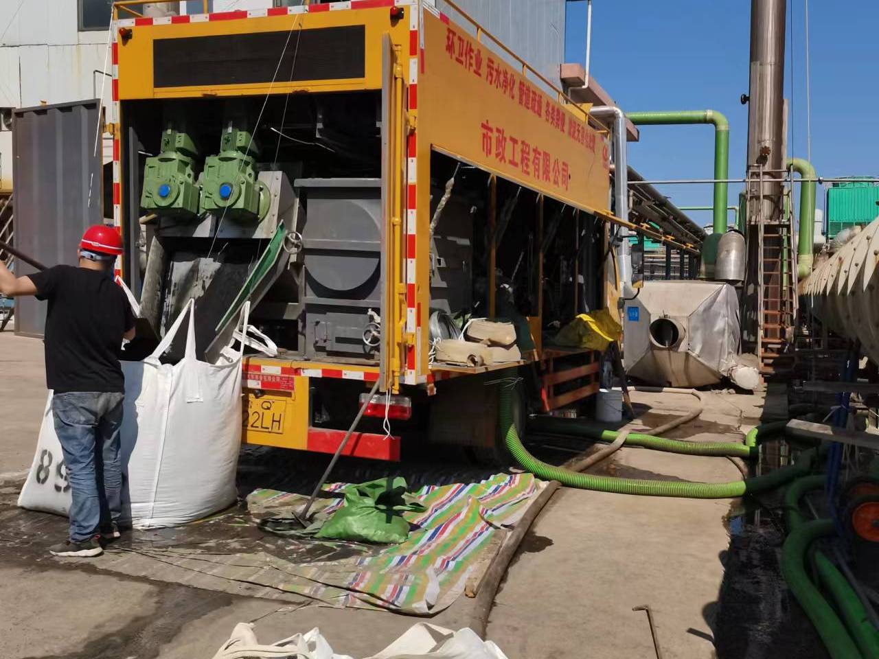 楚雄淤泥压干处理